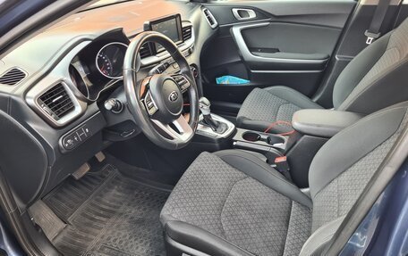 KIA cee'd III, 2019 год, 1 750 000 рублей, 6 фотография