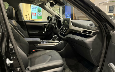Toyota Highlander, 2025 год, 5 689 000 рублей, 13 фотография