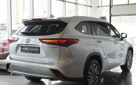 Toyota Highlander, 2025 год, 5 886 000 рублей, 9 фотография
