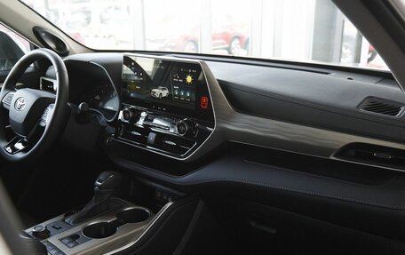 Toyota Highlander, 2025 год, 5 886 000 рублей, 22 фотография