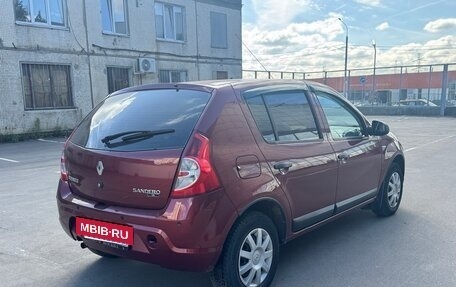 Renault Sandero I, 2012 год, 530 000 рублей, 3 фотография