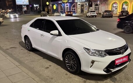 Toyota Camry, 2014 год, 1 600 000 рублей, 4 фотография