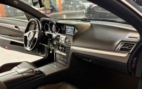 Mercedes-Benz E-Класс, 2014 год, 1 850 000 рублей, 24 фотография