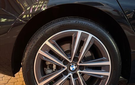 BMW 1 серия, 2021 год, 3 100 000 рублей, 18 фотография
