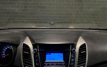 Hyundai i30 II рестайлинг, 2016 год, 1 298 000 рублей, 13 фотография