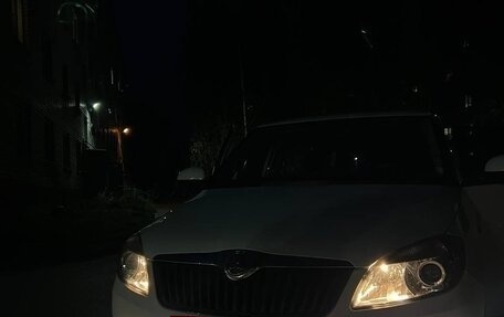 Skoda Fabia II, 2014 год, 699 900 рублей, 2 фотография