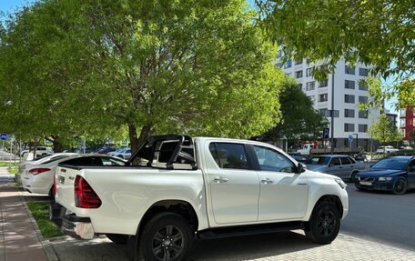 Toyota Hilux VIII, 2021 год, 4 000 000 рублей, 4 фотография
