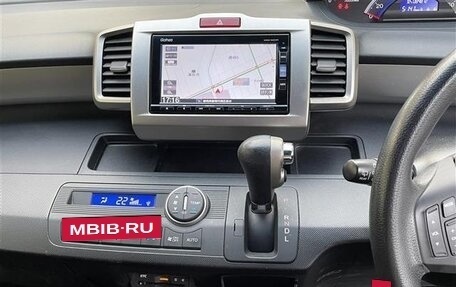 Honda Freed I, 2015 год, 798 000 рублей, 14 фотография