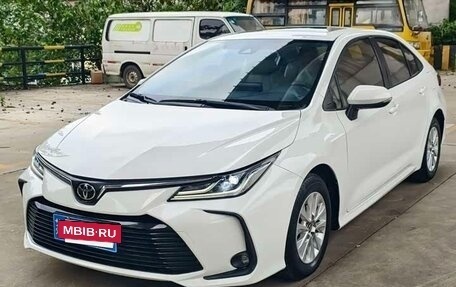 Toyota Corolla, 2021 год, 1 370 000 рублей, 3 фотография