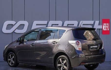 Toyota Verso I, 2010 год, 1 120 000 рублей, 2 фотография