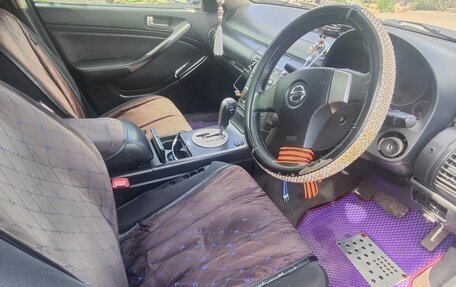 Nissan Skyline, 2003 год, 650 000 рублей, 3 фотография