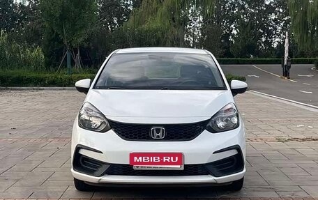 Honda Fit, 2021 год, 1 050 000 рублей, 2 фотография