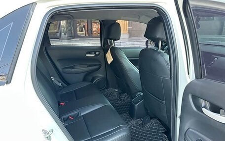 Honda Fit, 2022 год, 1 200 000 рублей, 12 фотография