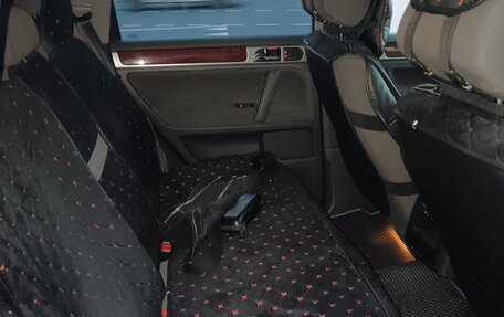 Volkswagen Touareg III, 2005 год, 1 200 000 рублей, 9 фотография