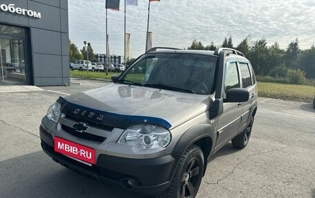 Chevrolet Niva I рестайлинг, 2017 год, 676 000 рублей, 1 фотография