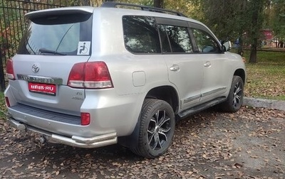Toyota Land Cruiser 200, 2010 год, 3 000 000 рублей, 1 фотография