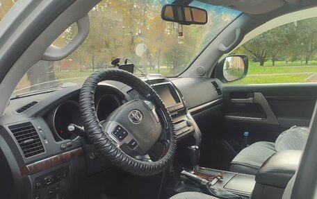 Toyota Land Cruiser 200, 2010 год, 3 000 000 рублей, 8 фотография