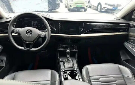 Volkswagen Passat B8 рестайлинг, 2021 год, 1 707 000 рублей, 11 фотография