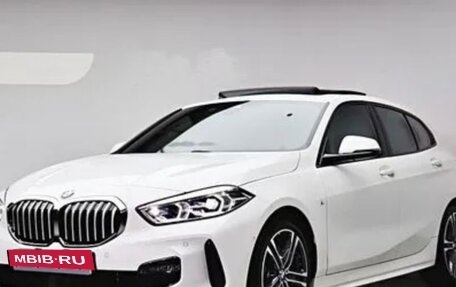 BMW 1 серия, 2024 год, 3 450 000 рублей, 2 фотография