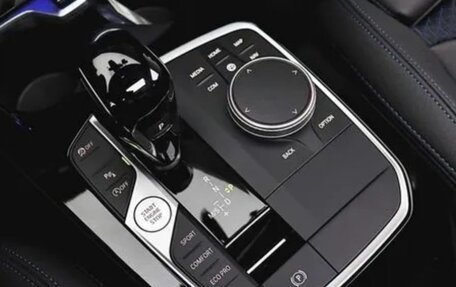BMW 1 серия, 2024 год, 3 450 000 рублей, 11 фотография