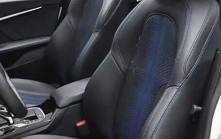 BMW 1 серия, 2024 год, 3 450 000 рублей, 16 фотография