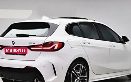 BMW 1 серия, 2024 год, 3 450 000 рублей, 4 фотография