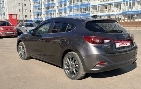 Mazda Axela, 2016 год, 1 056 000 рублей, 2 фотография