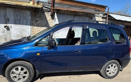Toyota Corolla Spacio II, 1997 год, 450 000 рублей, 4 фотография