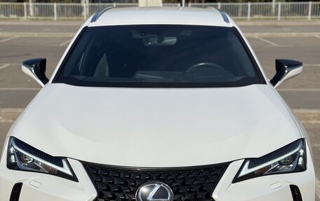 Lexus UX I, 2021 год, 3 300 000 рублей, 2 фотография