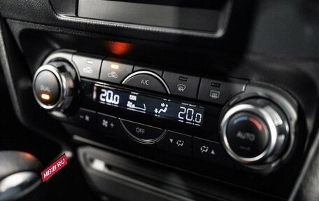 Mazda Axela, 2016 год, 1 335 000 рублей, 15 фотография