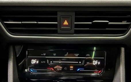 Volkswagen Tiguan II, 2022 год, 2 297 277 рублей, 16 фотография