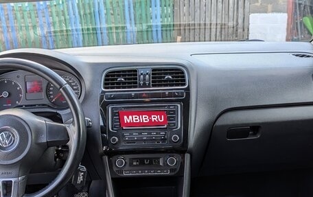 Volkswagen Polo VI (EU Market), 2014 год, 650 000 рублей, 4 фотография