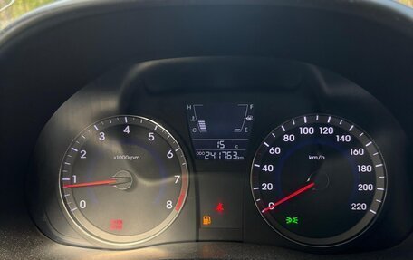 Hyundai Solaris II рестайлинг, 2013 год, 630 000 рублей, 7 фотография
