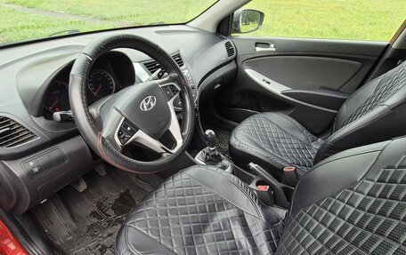 Hyundai Solaris II рестайлинг, 2012 год, 580 000 рублей, 7 фотография