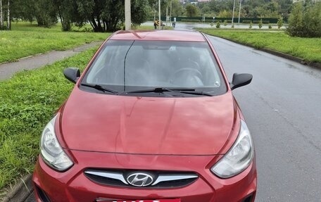 Hyundai Solaris II рестайлинг, 2012 год, 580 000 рублей, 9 фотография