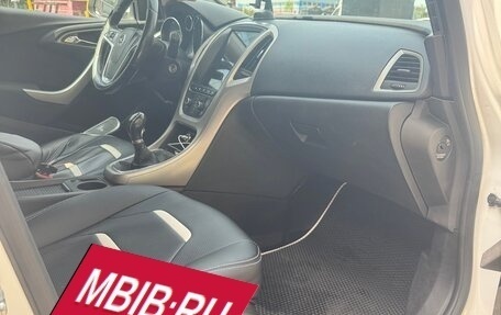 Opel Astra J, 2011 год, 600 000 рублей, 10 фотография