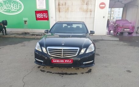 Mercedes-Benz E-Класс, 2012 год, 1 175 000 рублей, 1 фотография