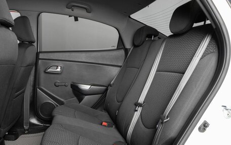 KIA Rio III рестайлинг, 2017 год, 929 900 рублей, 14 фотография
