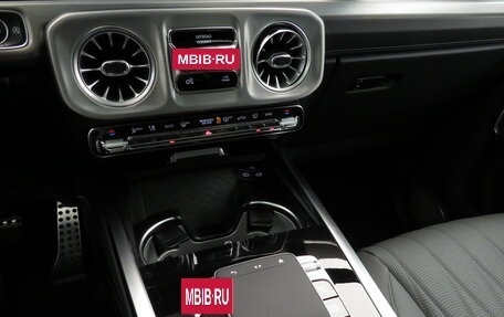 Mercedes-Benz G-Класс W463 рестайлинг _iii, 2024 год, 26 500 000 рублей, 9 фотография