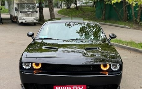 Dodge Challenger III рестайлинг 2, 2022 год, 5 000 000 рублей, 19 фотография