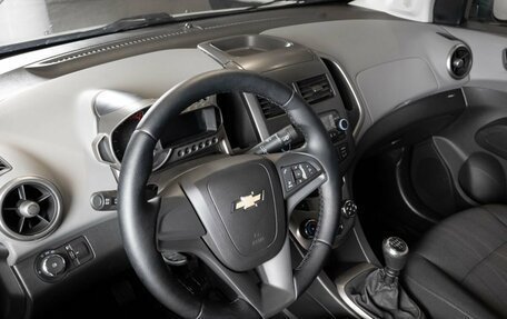 Chevrolet Aveo III, 2015 год, 832 700 рублей, 3 фотография