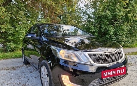 KIA Rio III рестайлинг, 2012 год, 720 000 рублей, 2 фотография