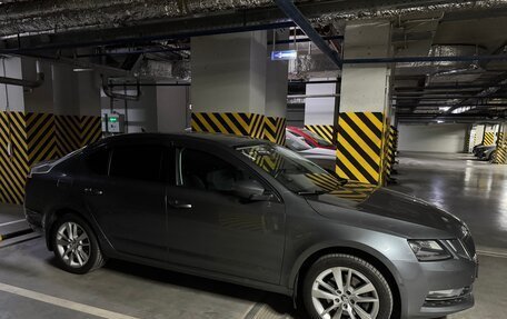 Skoda Octavia, 2018 год, 2 200 000 рублей, 14 фотография
