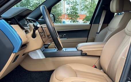 Land Rover Range Rover IV рестайлинг, 2025 год, 27 990 000 рублей, 14 фотография
