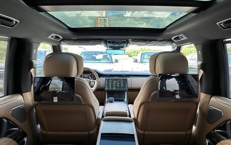Land Rover Range Rover IV рестайлинг, 2025 год, 27 990 000 рублей, 22 фотография