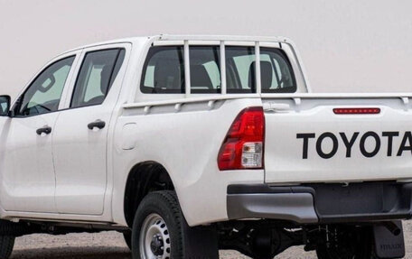 Toyota Hilux VIII, 2024 год, 4 300 777 рублей, 5 фотография