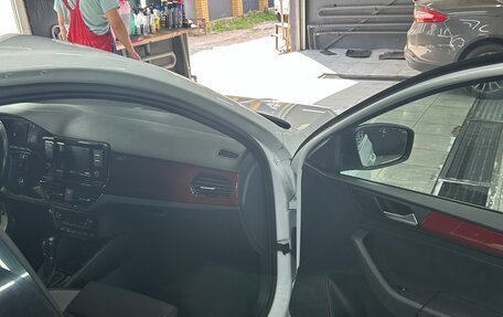 Volkswagen Polo VI (EU Market), 2021 год, 1 850 000 рублей, 11 фотография