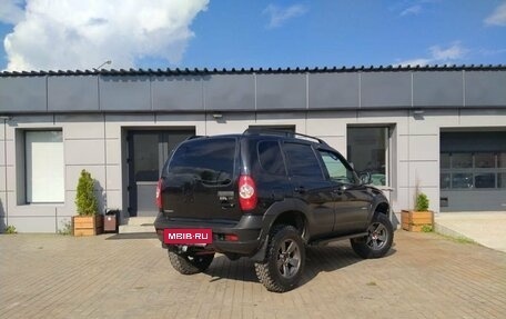 Chevrolet Niva I рестайлинг, 2018 год, 710 000 рублей, 5 фотография