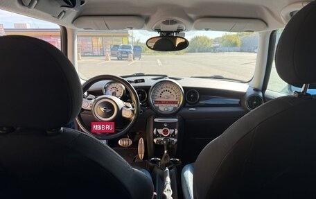 MINI Hatch, 2010 год, 1 150 000 рублей, 11 фотография