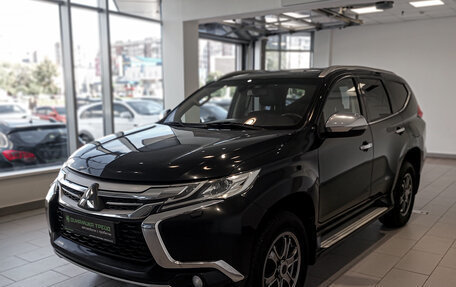Mitsubishi Pajero Sport III рестайлинг, 2017 год, 2 410 000 рублей, 1 фотография